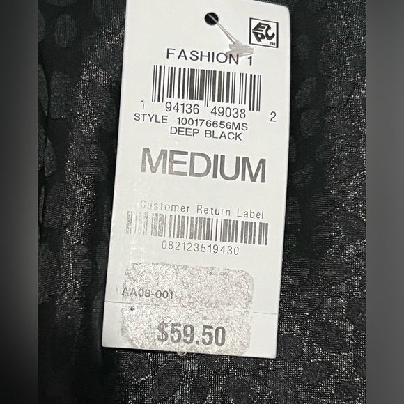 Bar III Black cocktail dress M NWT
LEAVING 5/1 - Picture 3 of 6